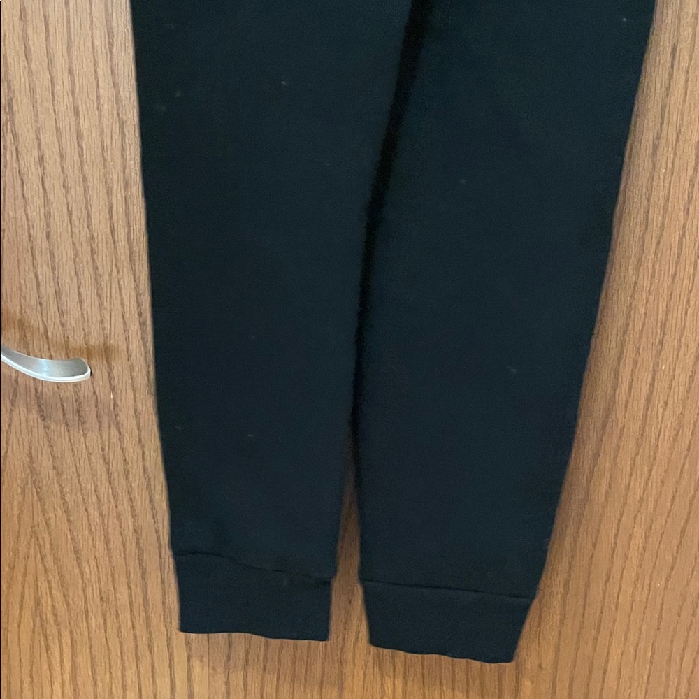 Cat & Jack UEC Size Large (10/12) Black Kids Sweatpants Joggers White Drawstring - Picture 7 of 8